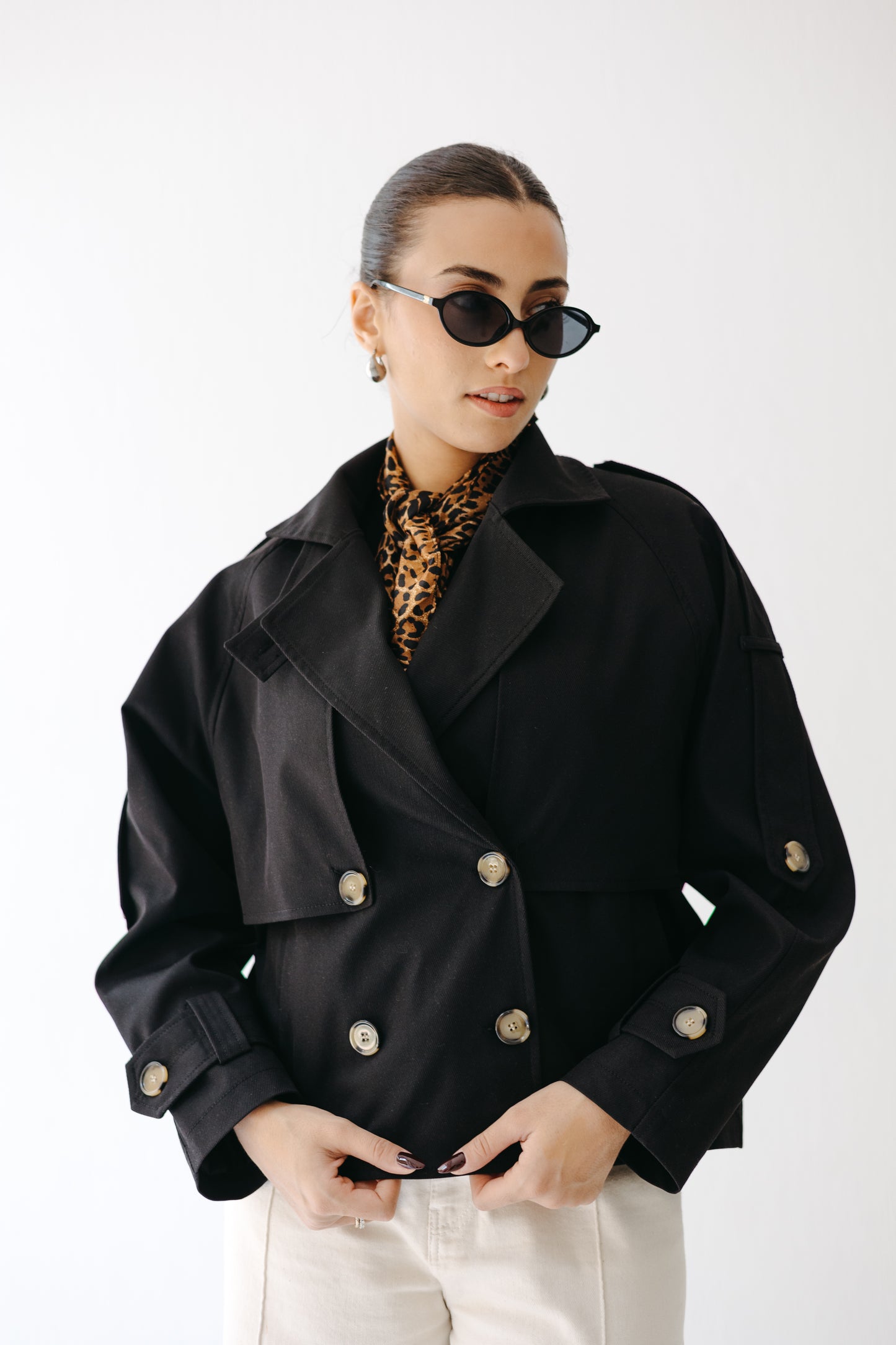 The Cropped Core Trench in Black