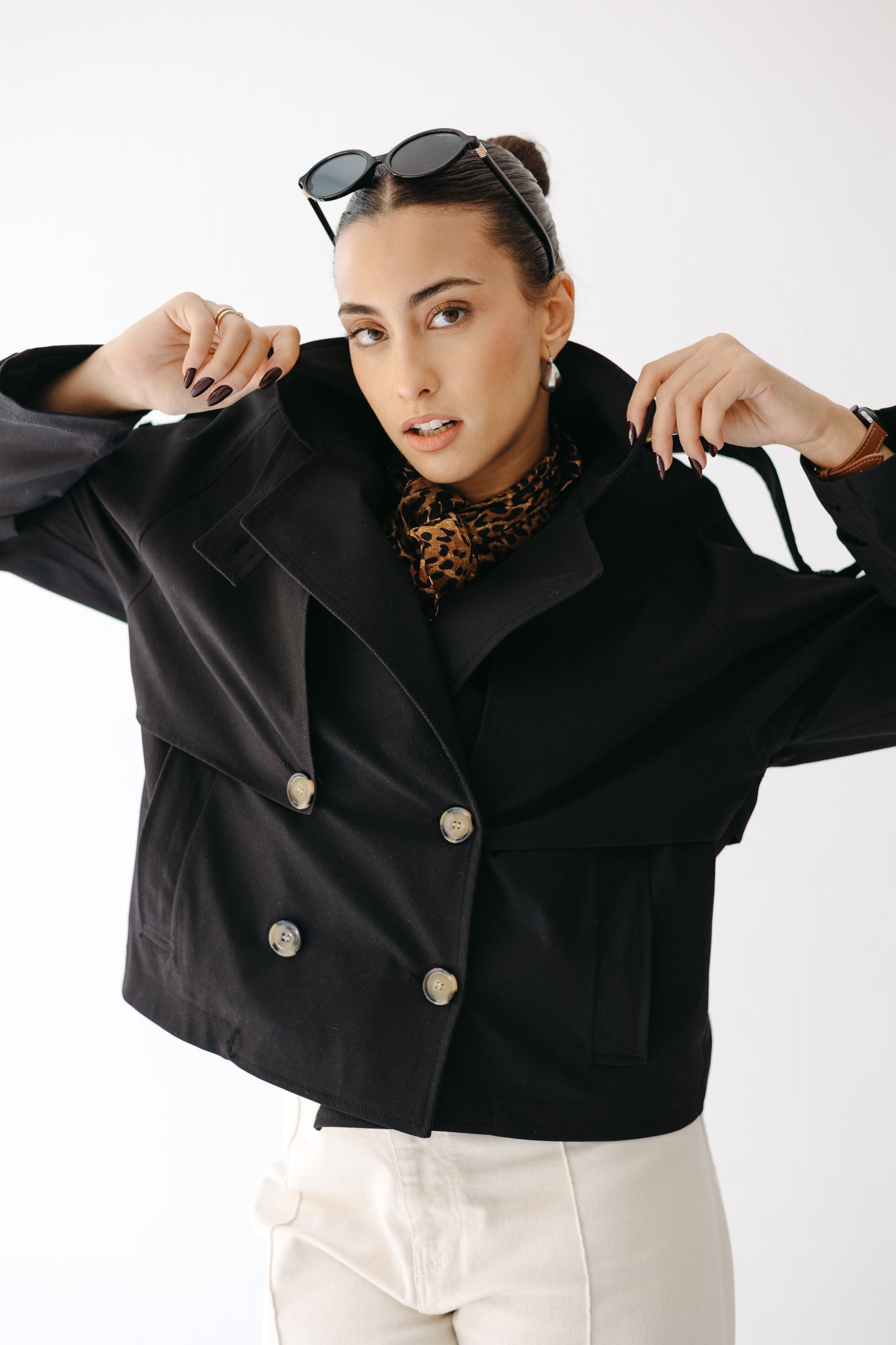 The Cropped Core Trench in Black