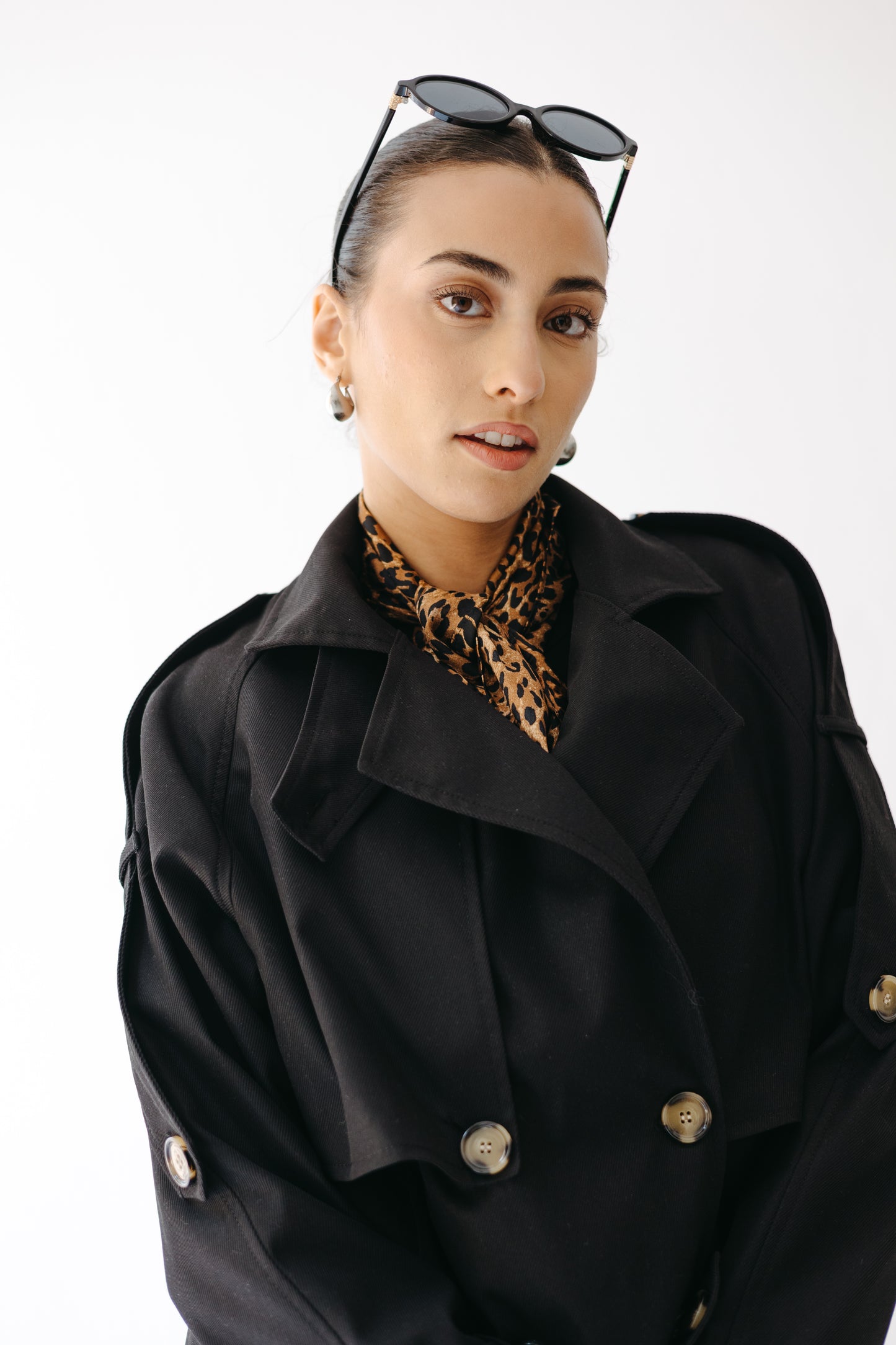 The Cropped Core Trench in Black