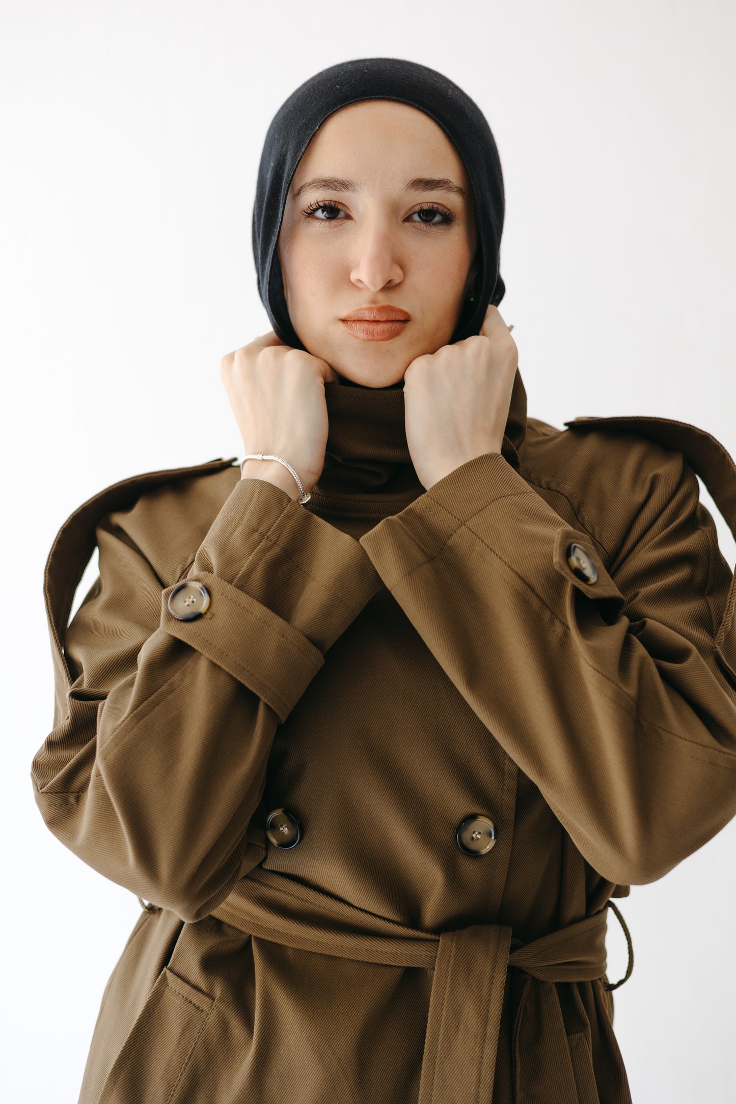 The Funnel Trench in Mocha Olive