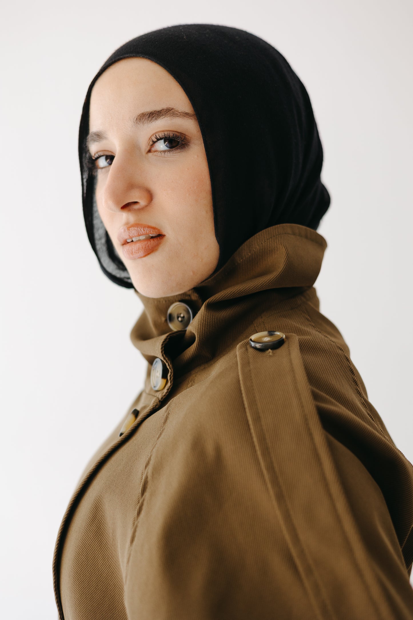 The Funnel Trench in Mocha Olive