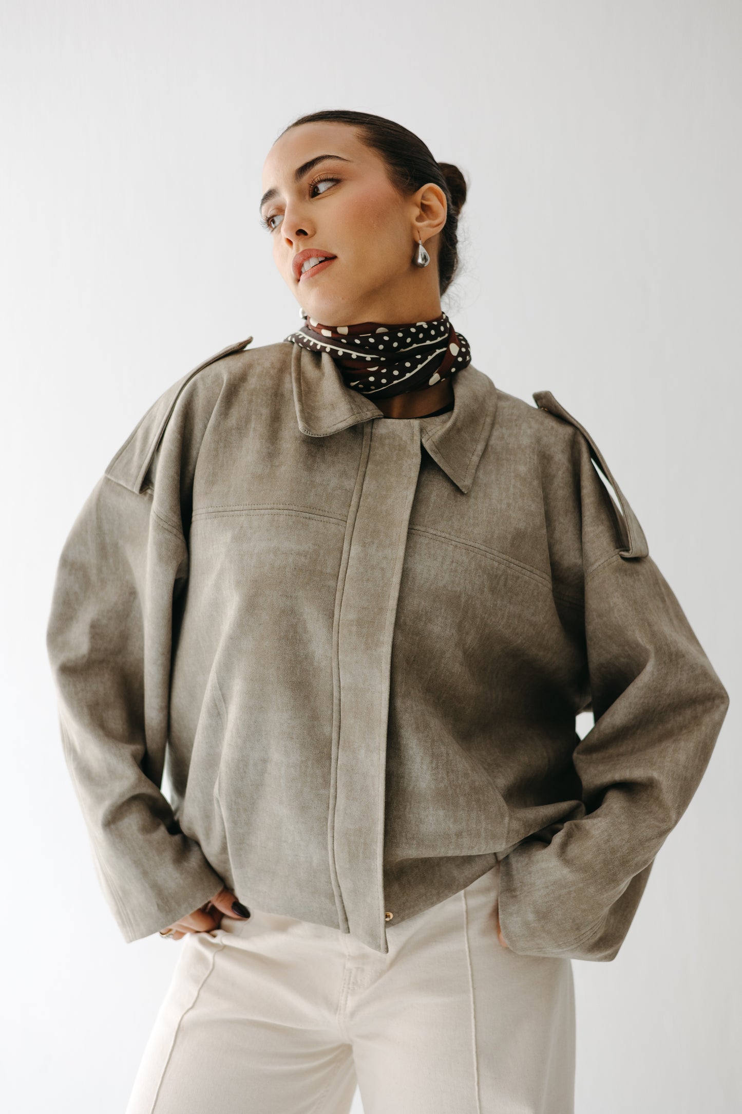 The Nord Suede Jacket in Moss green