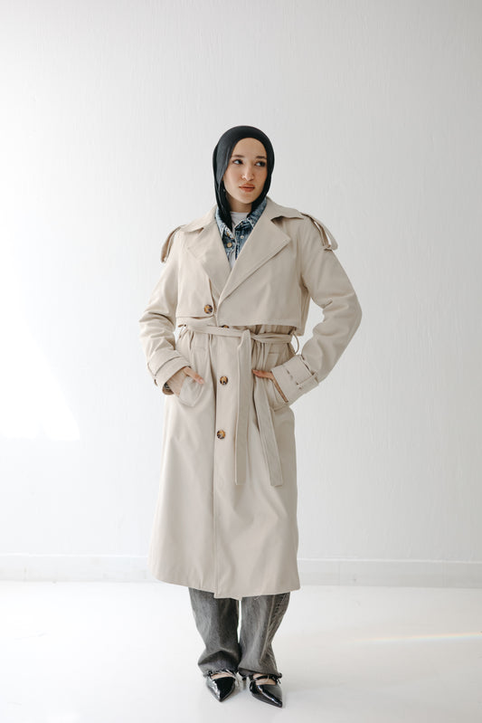 The Classic Edit Trench in Sand