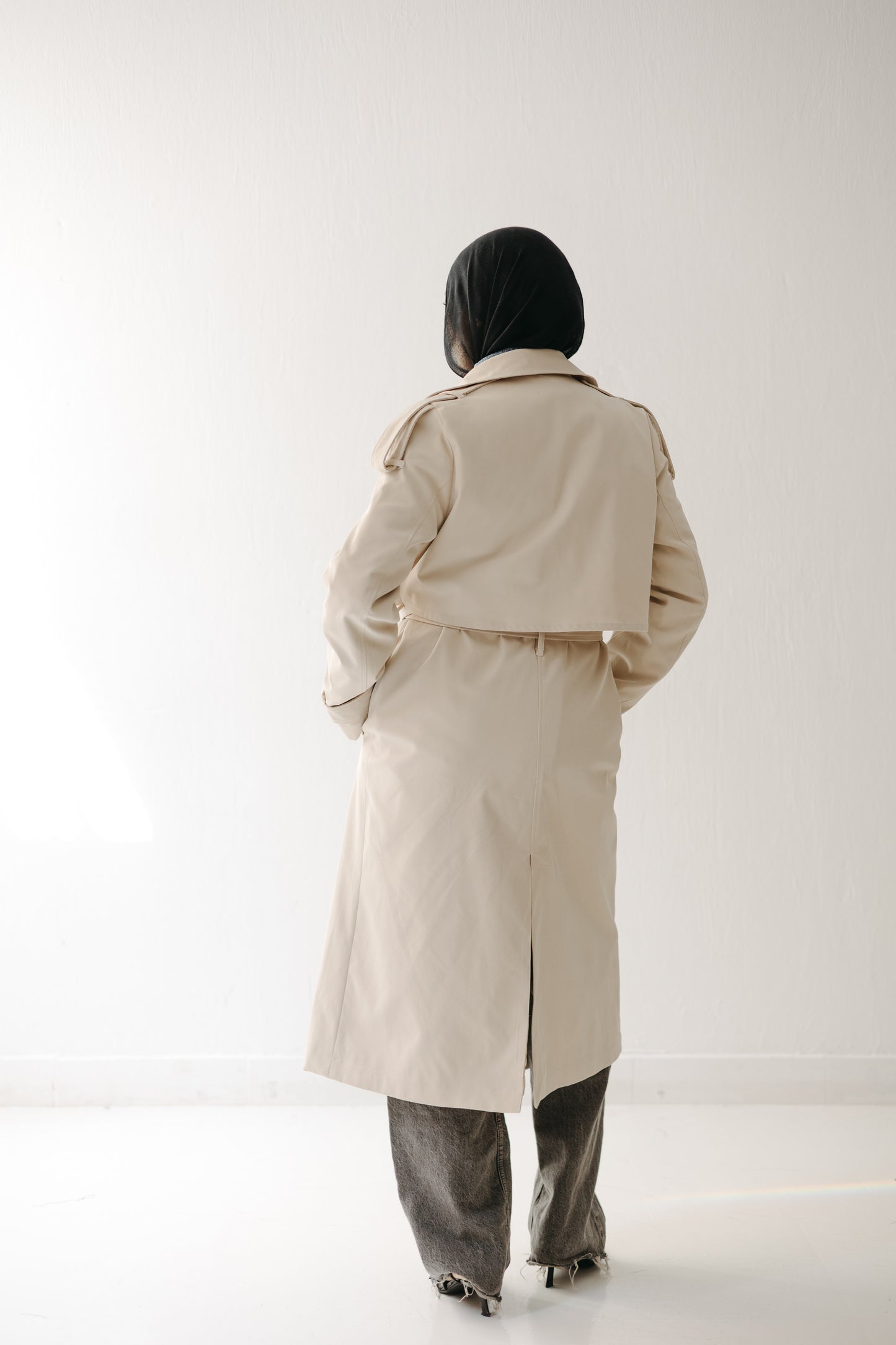 The Classic Edit Trench in Sand