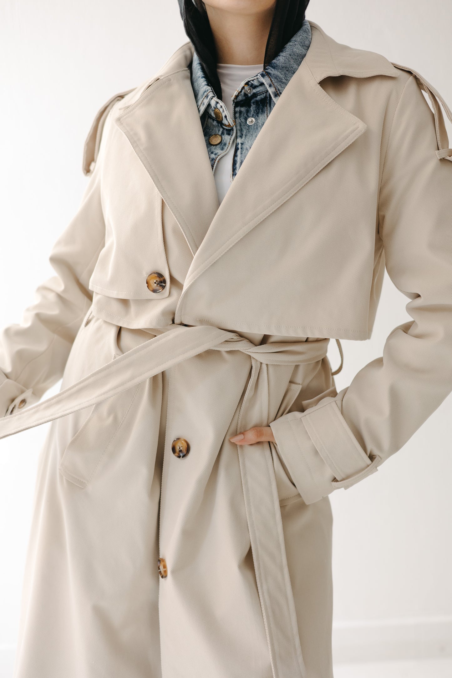 The Classic Edit Trench in Sand