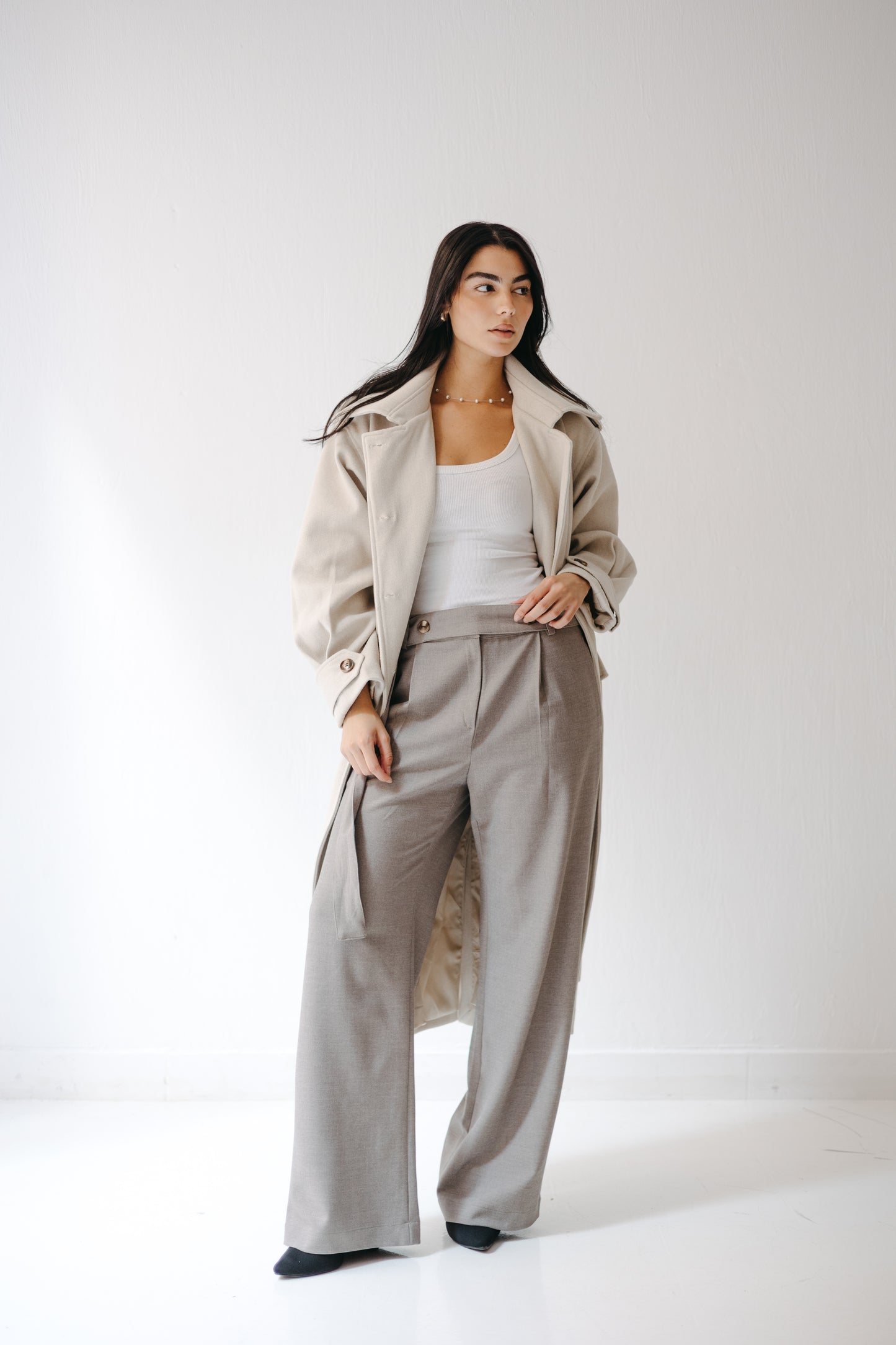 The Form Trousers in Stone