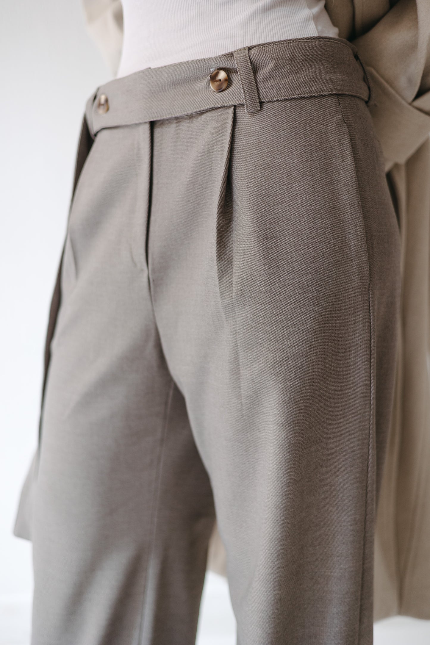 The Form Trousers in Stone