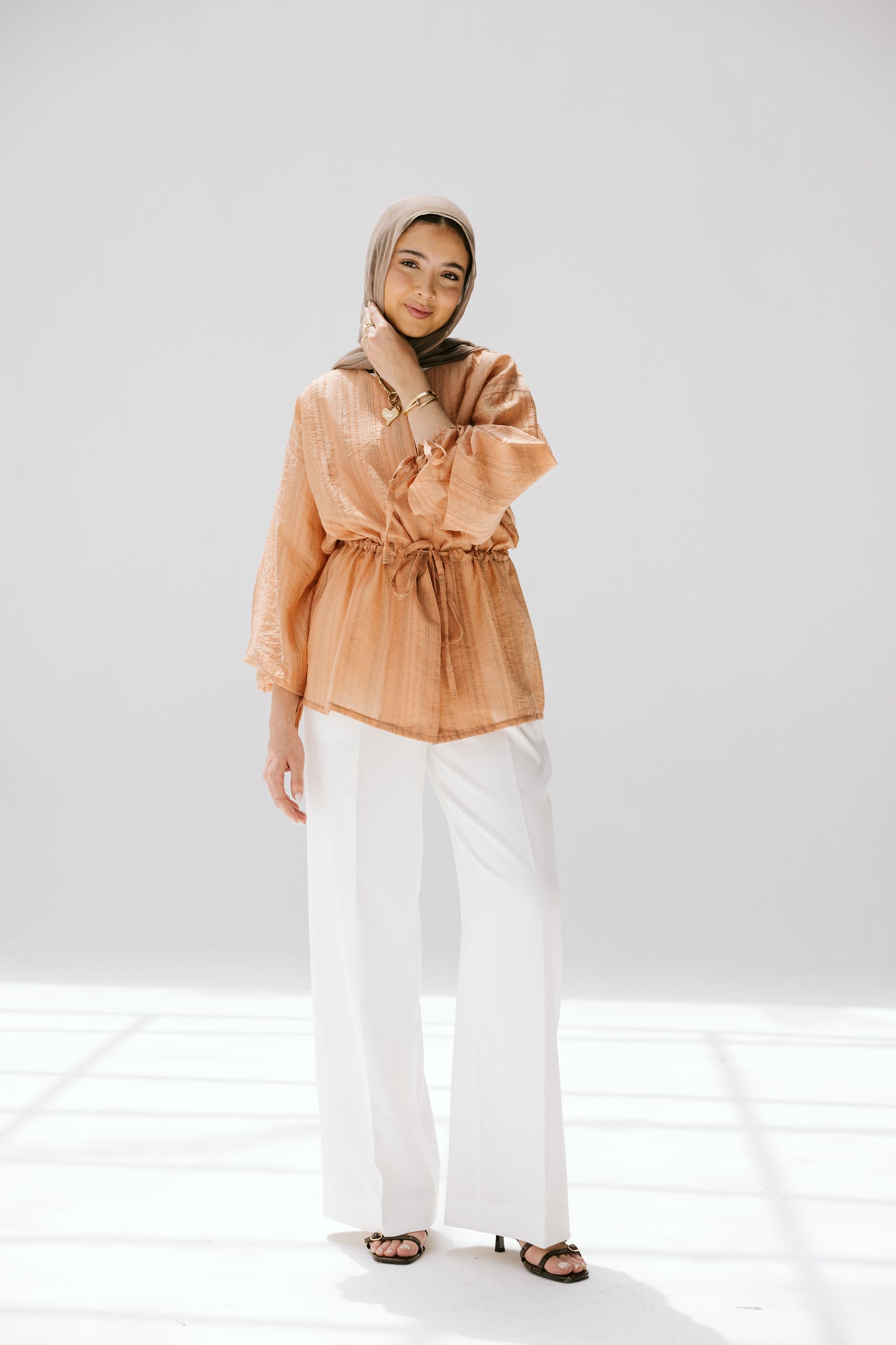 Marée blouse in Apricot