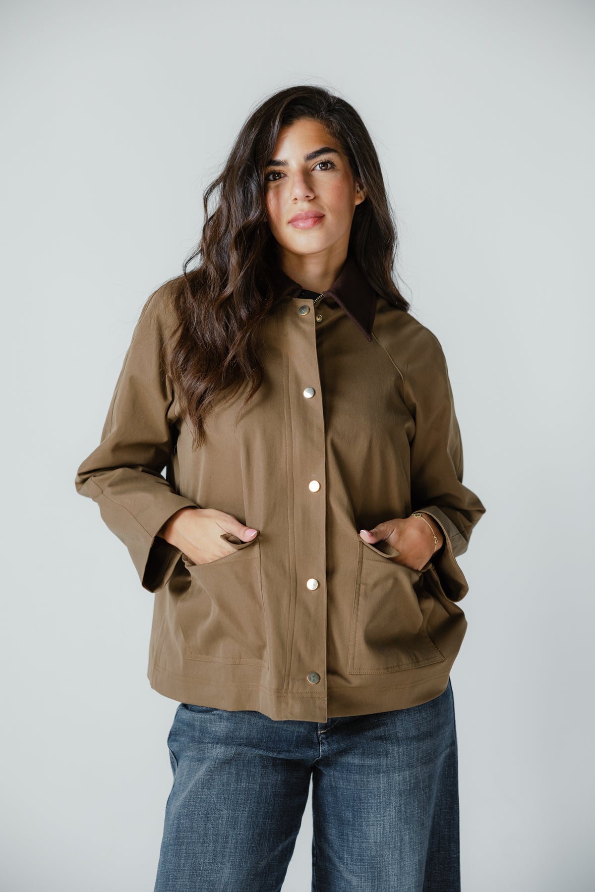 Fallen Jacket in Olive wood
