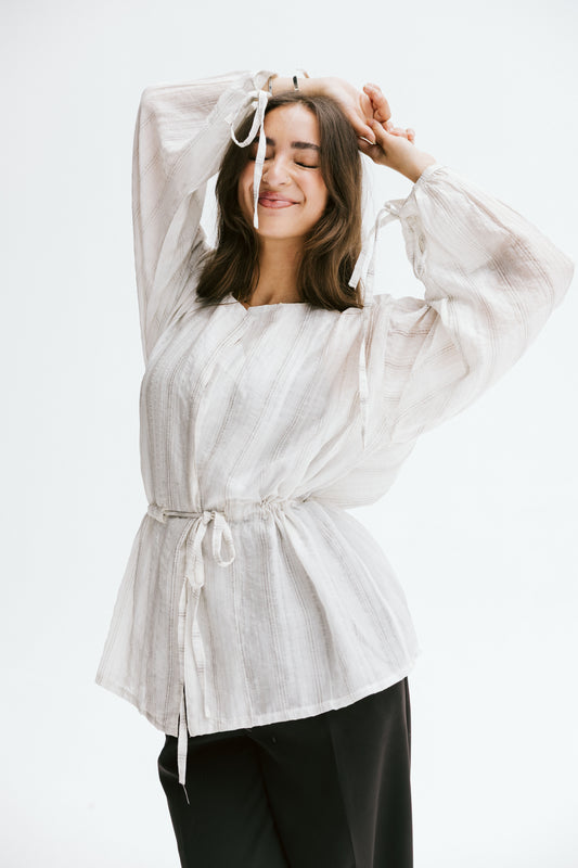 Marée blouse in Chalk white