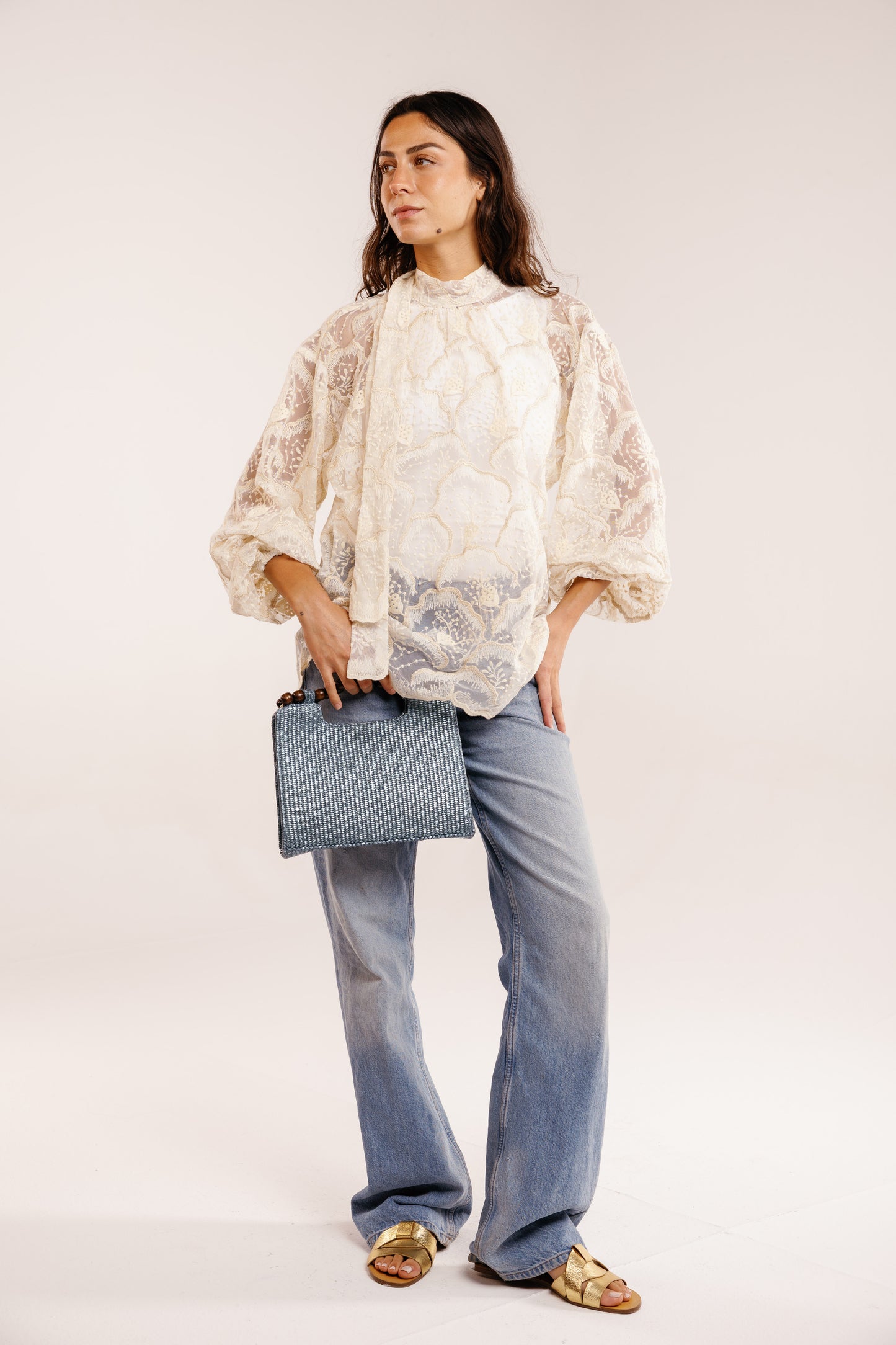 Éclat Embroidery Blouse