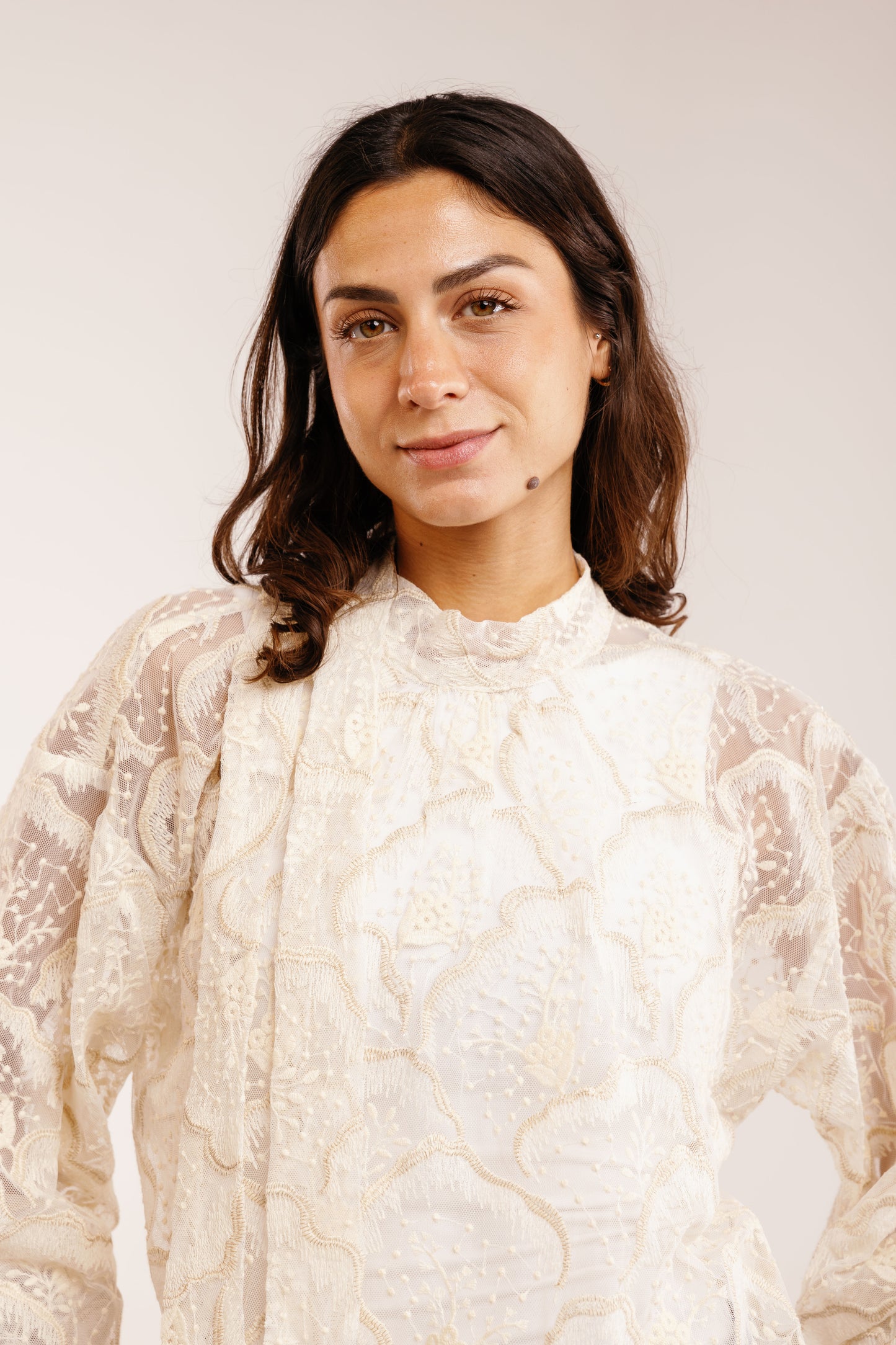Éclat Embroidery Blouse