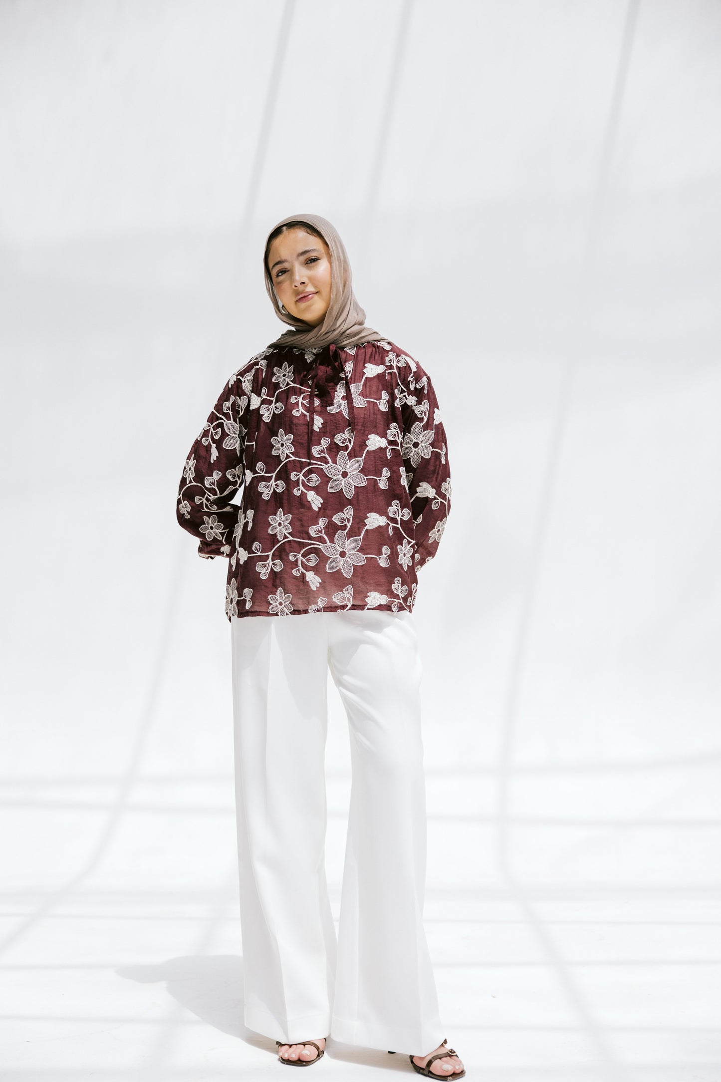 Fleurine Blouse in Maroon