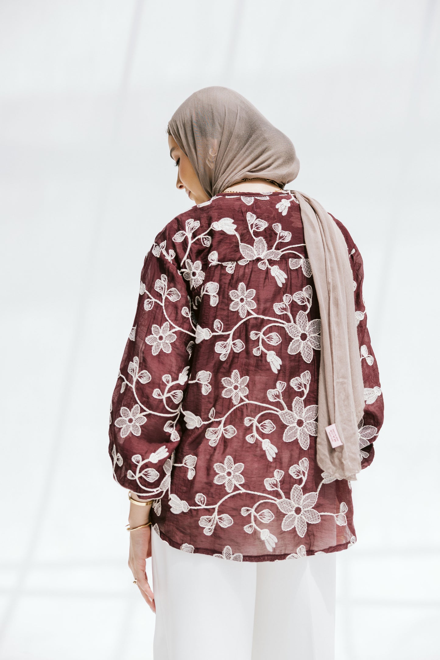 Fleurine Blouse in Maroon
