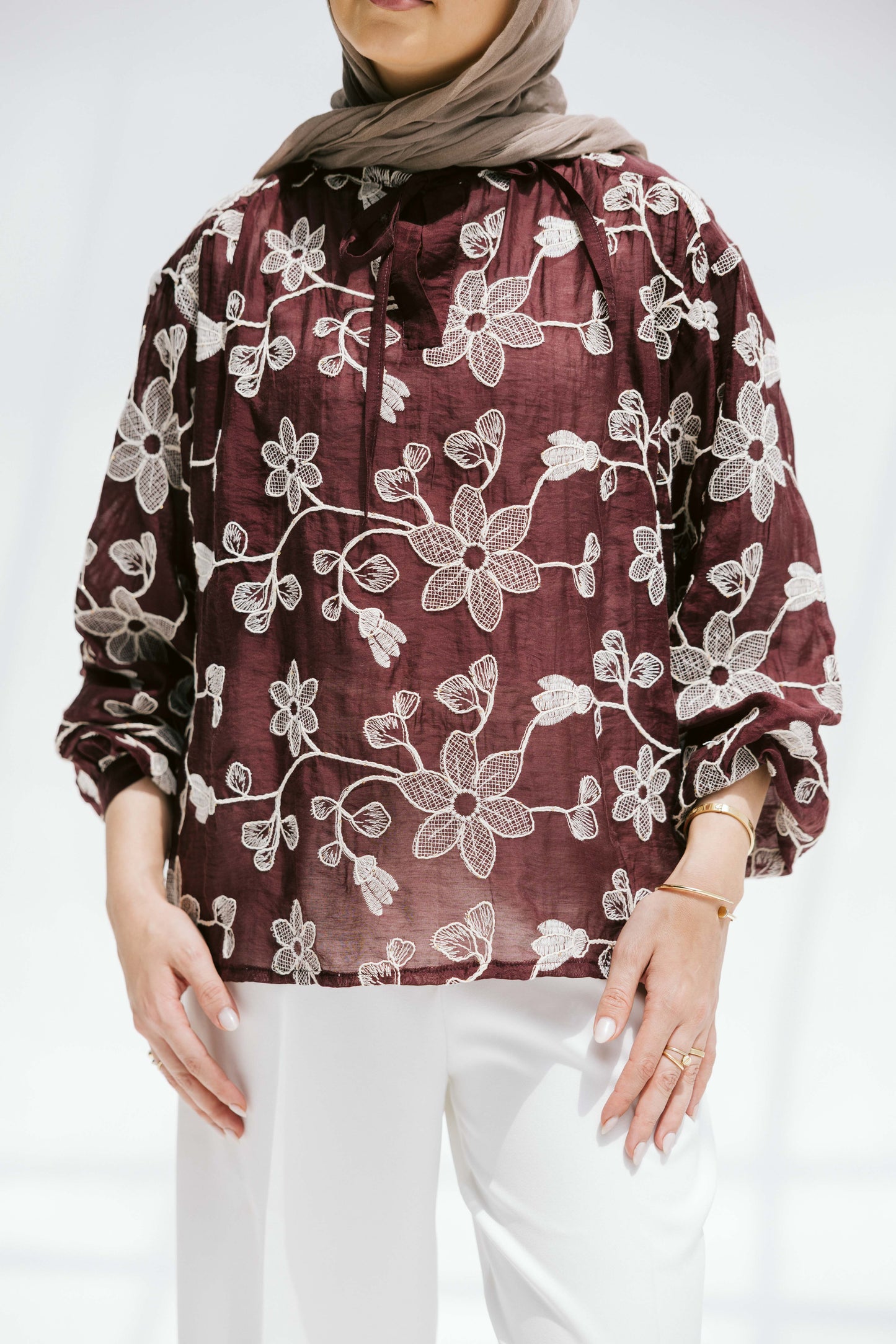 Fleurine Blouse in Maroon
