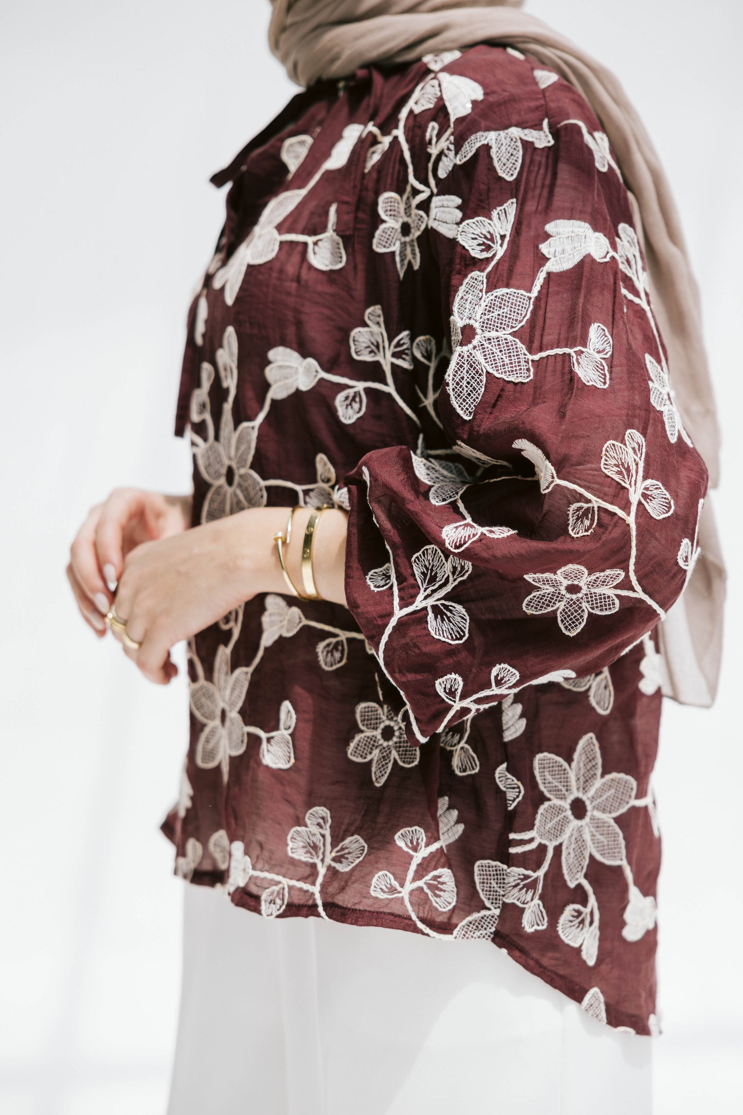 Fleurine Blouse in Maroon