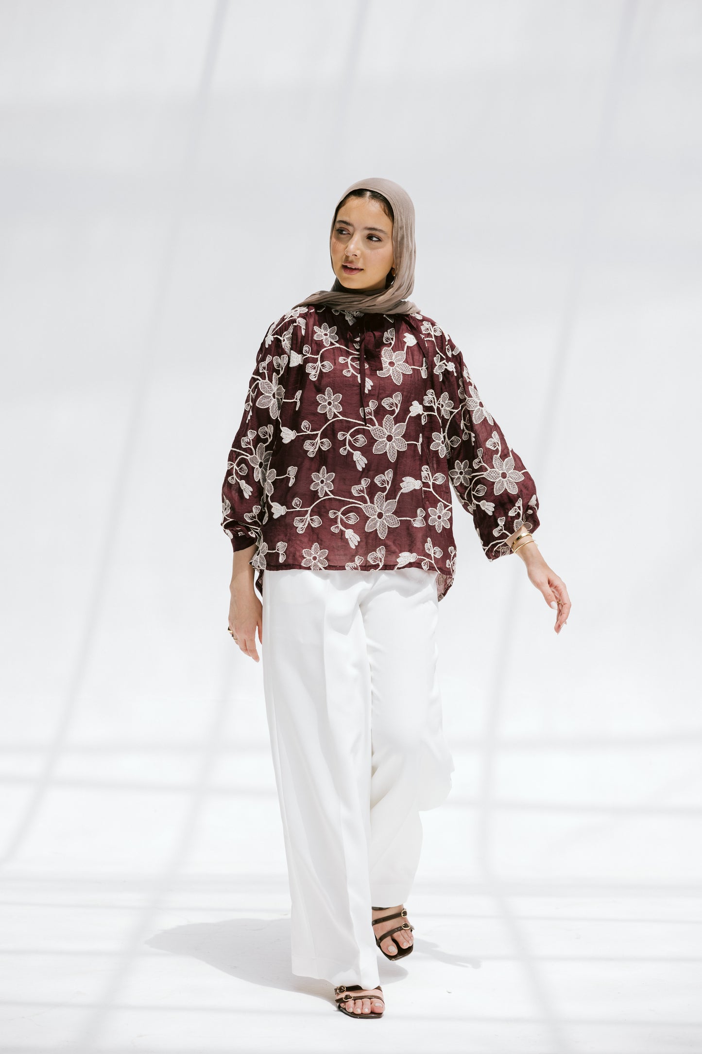 Fleurine Blouse in Maroon