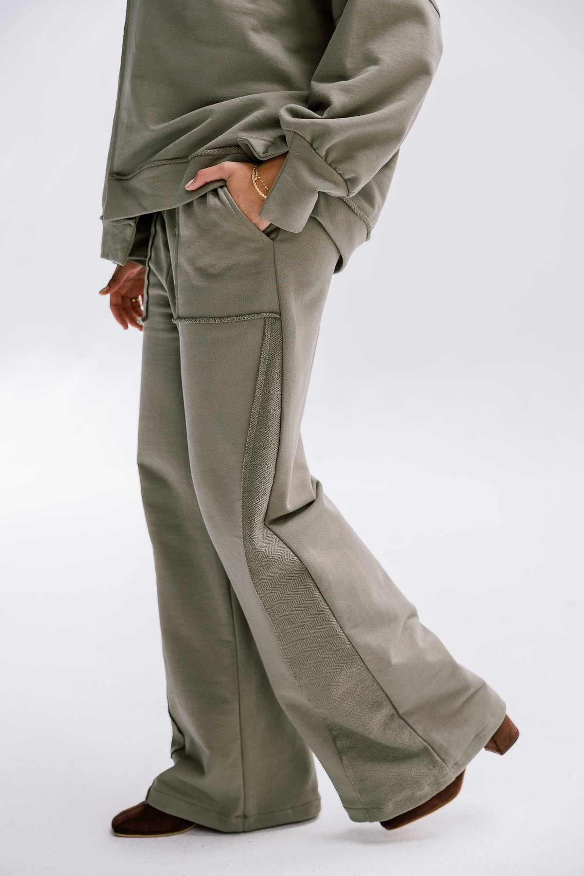 Fall Crewneck Set in Sage