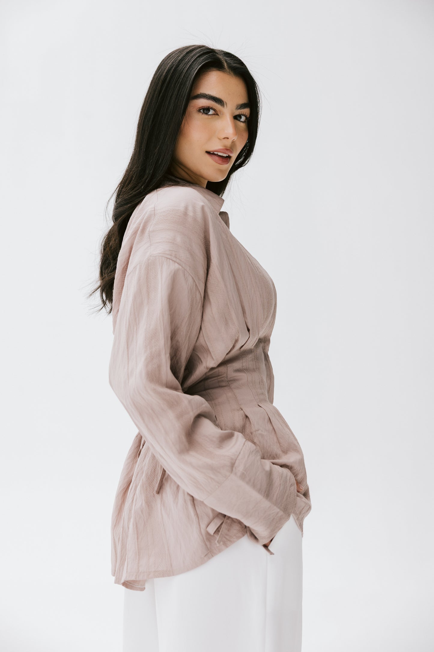 The Hourglass blouse in Taupe