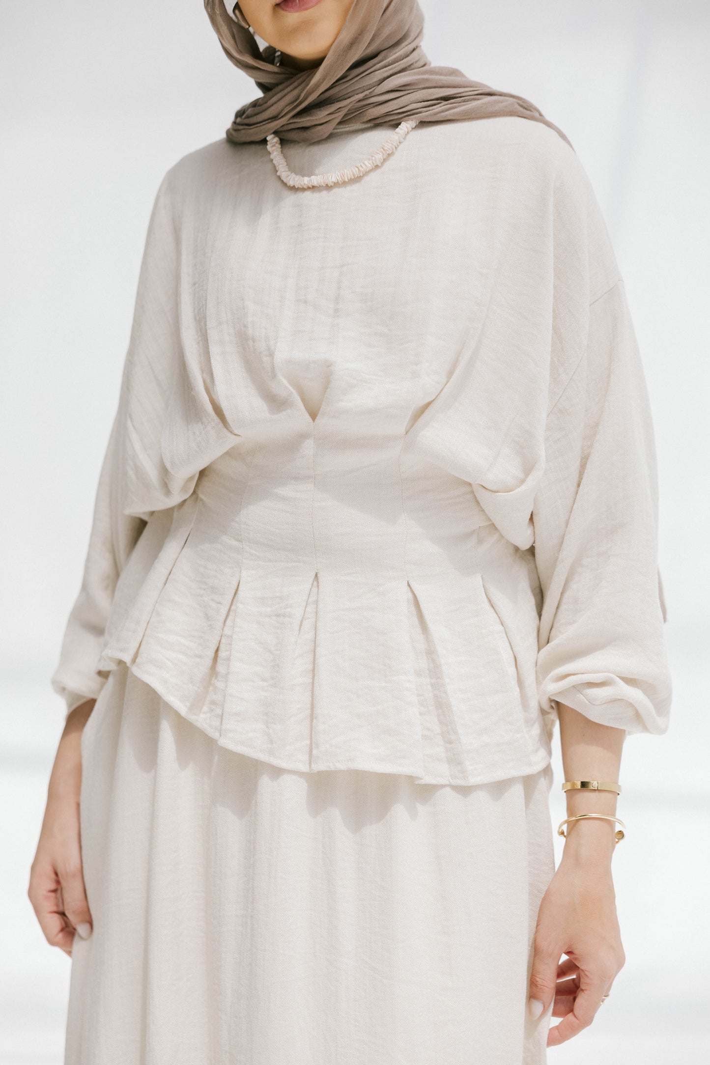 The Lagoon Set in Cream