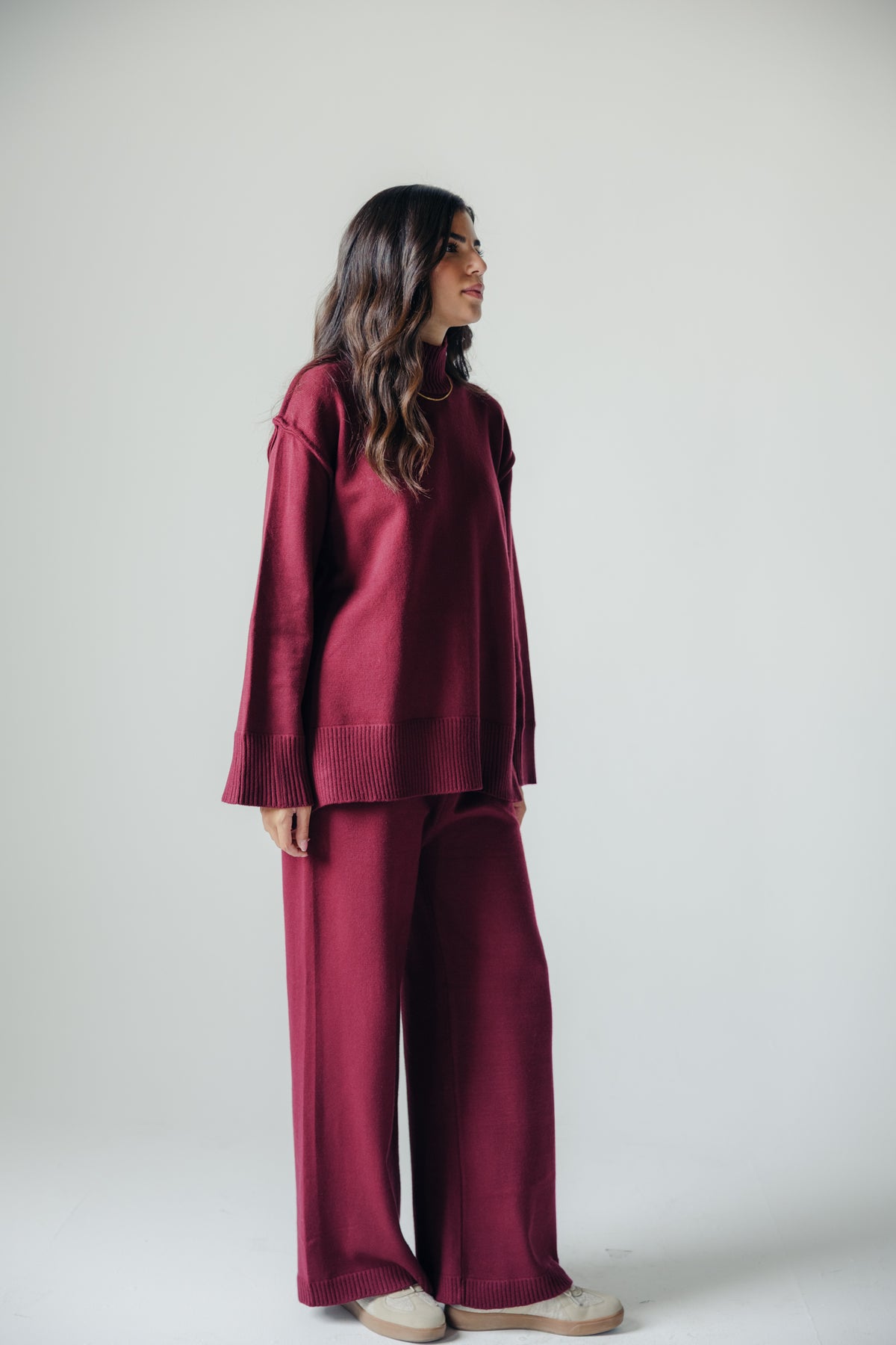 The Lounge Set in Cranberry