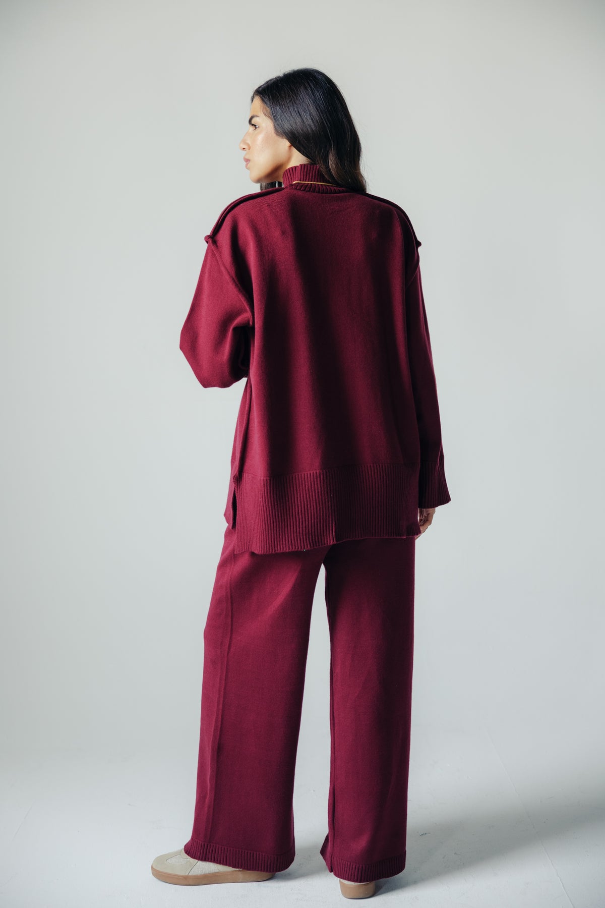 The Lounge Set in Cranberry