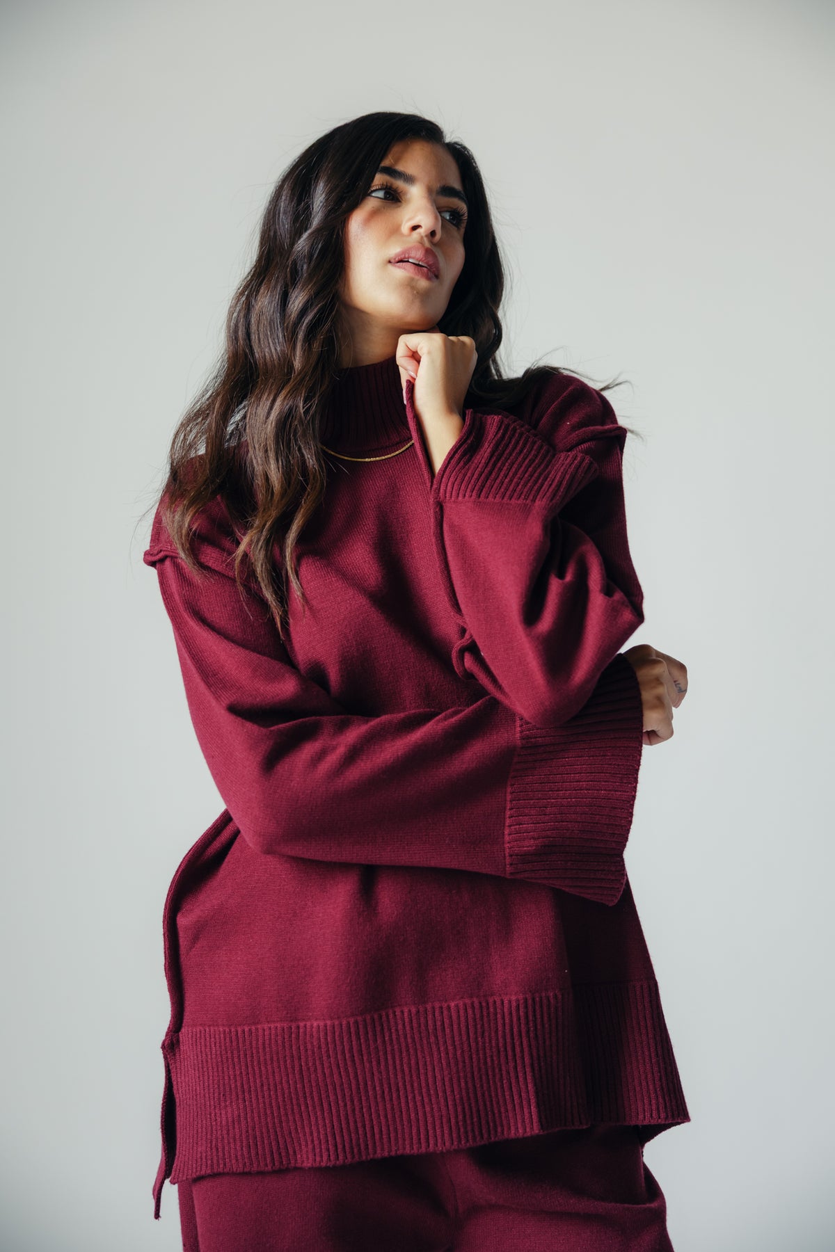 The Lounge Set in Cranberry