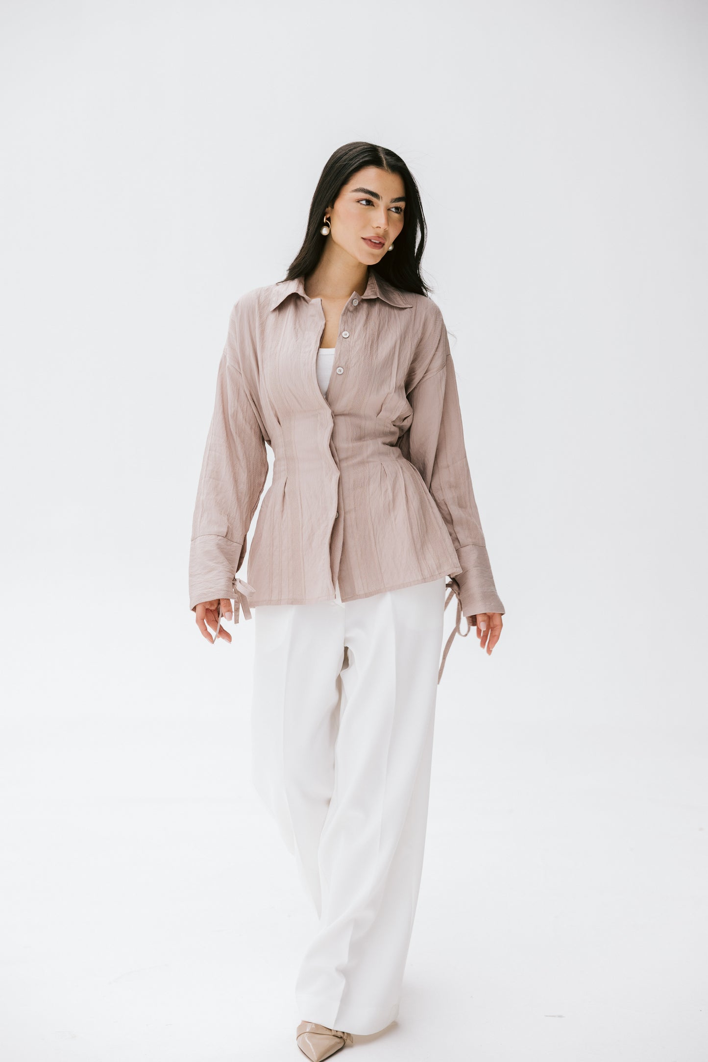 The Hourglass blouse in Taupe