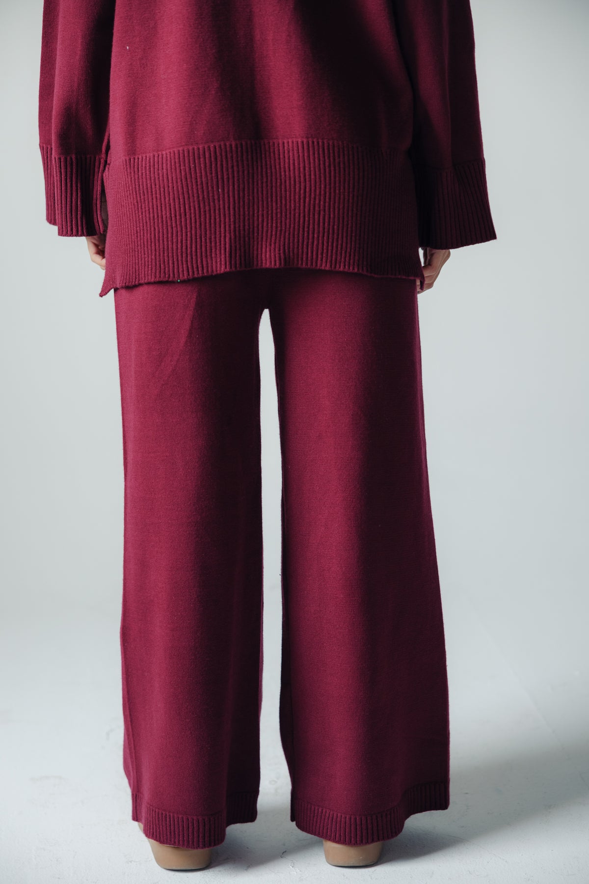 The Lounge Set in Cranberry