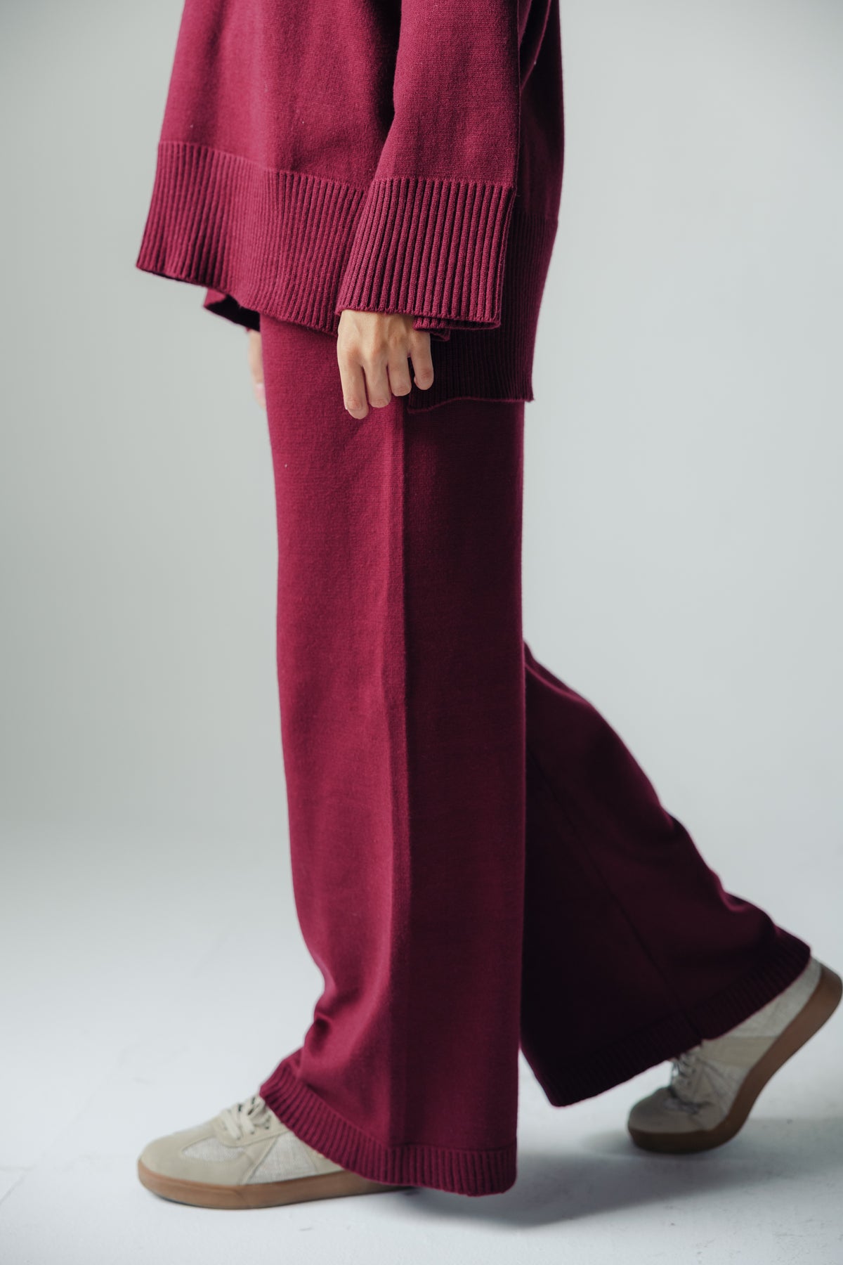 The Lounge Set in Cranberry