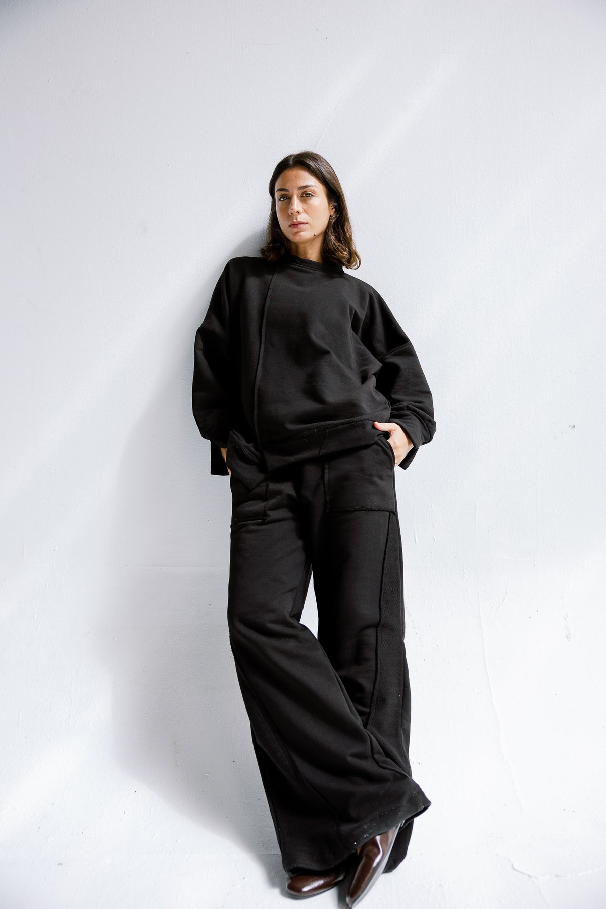 Fall Crewneck Set in Black