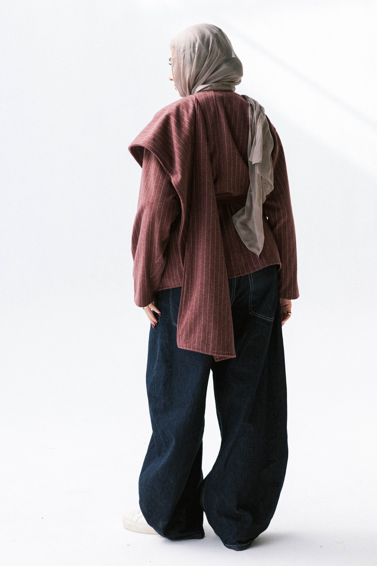 Obsidian Wrap Jacket in Maroon