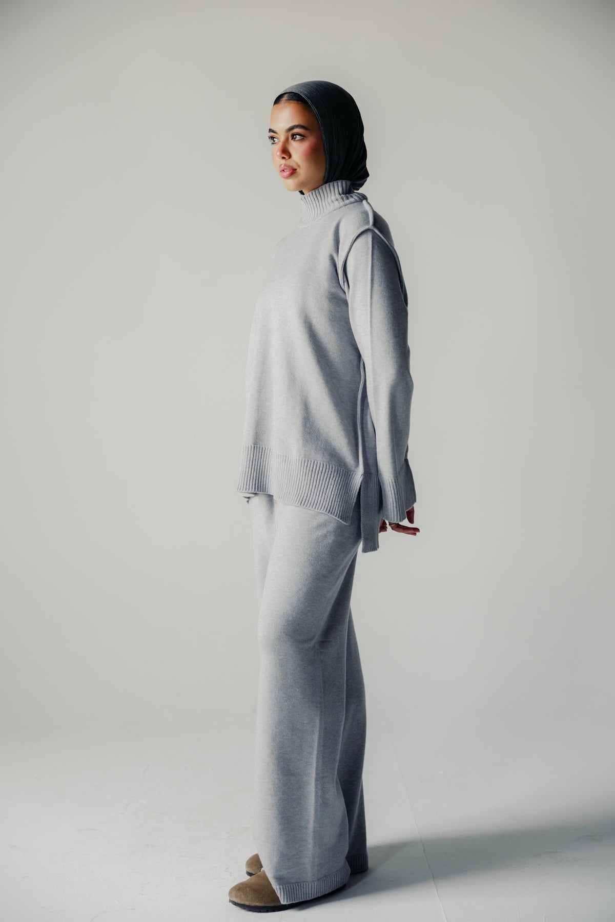 The Lounge Set in Cloud Gray