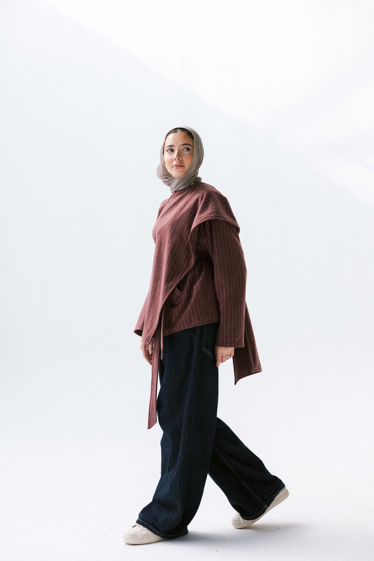 Obsidian Wrap Jacket in Maroon