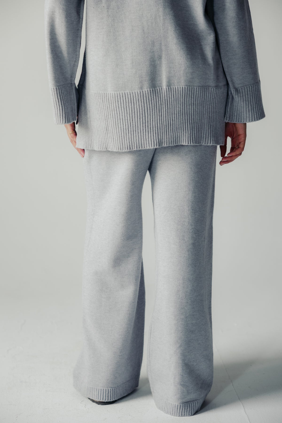 The Lounge Set in Cloud Gray