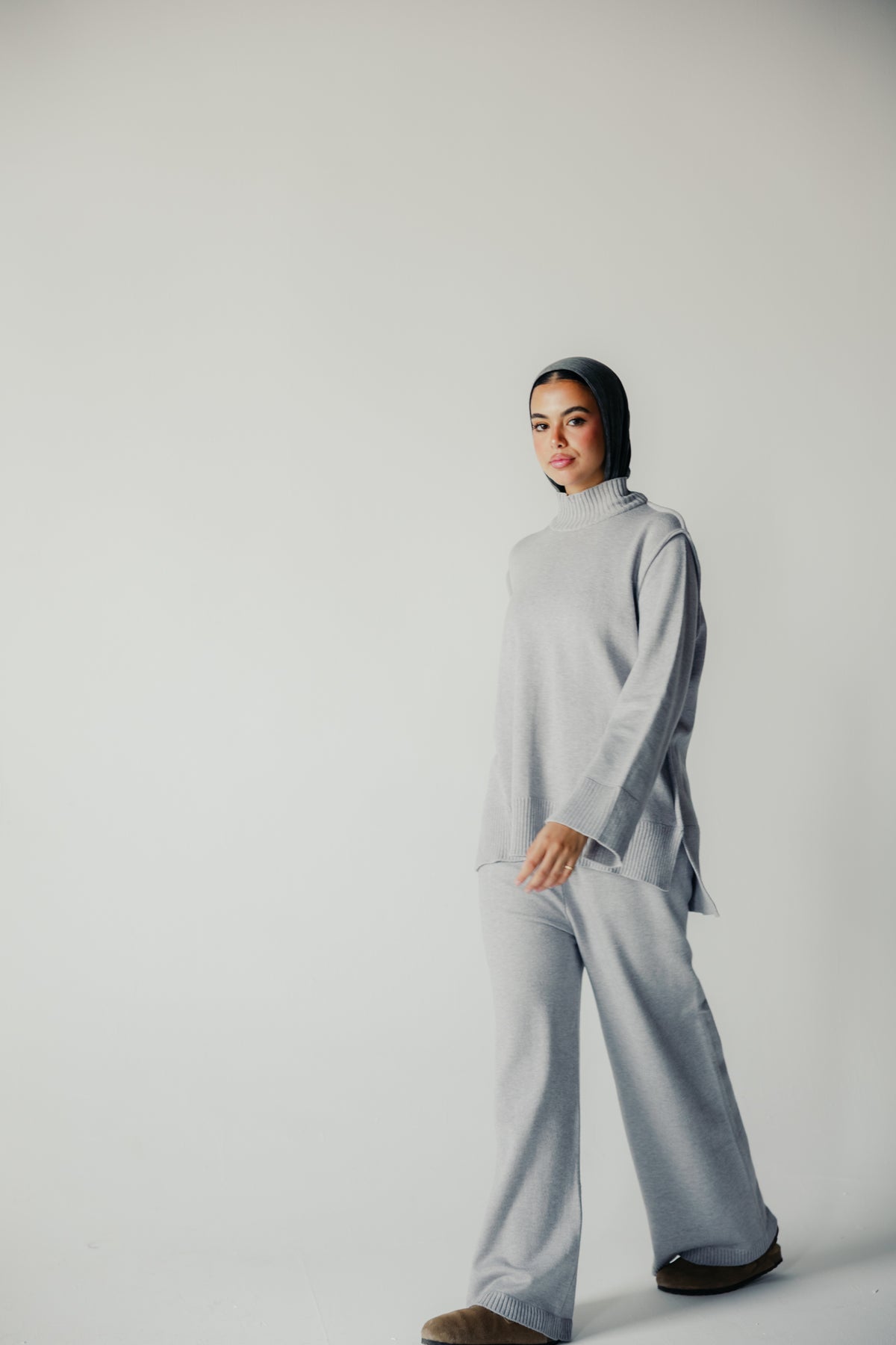 The Lounge Set in Cloud Gray