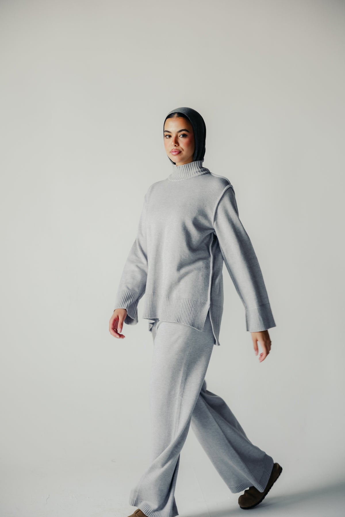 The Lounge Set in Cloud Gray