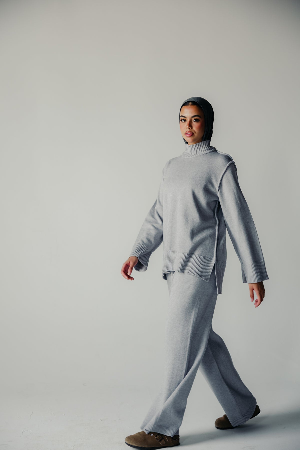 The Lounge Set in Cloud Gray