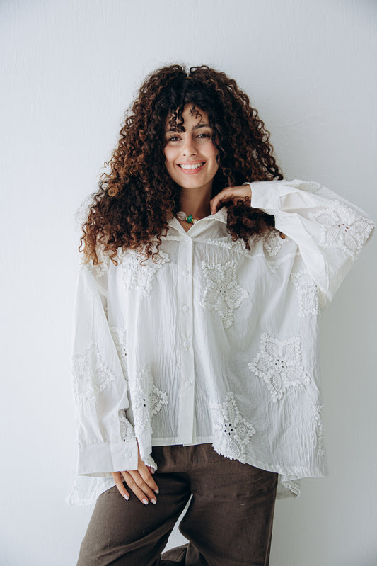 Amber Embroidery Blouse