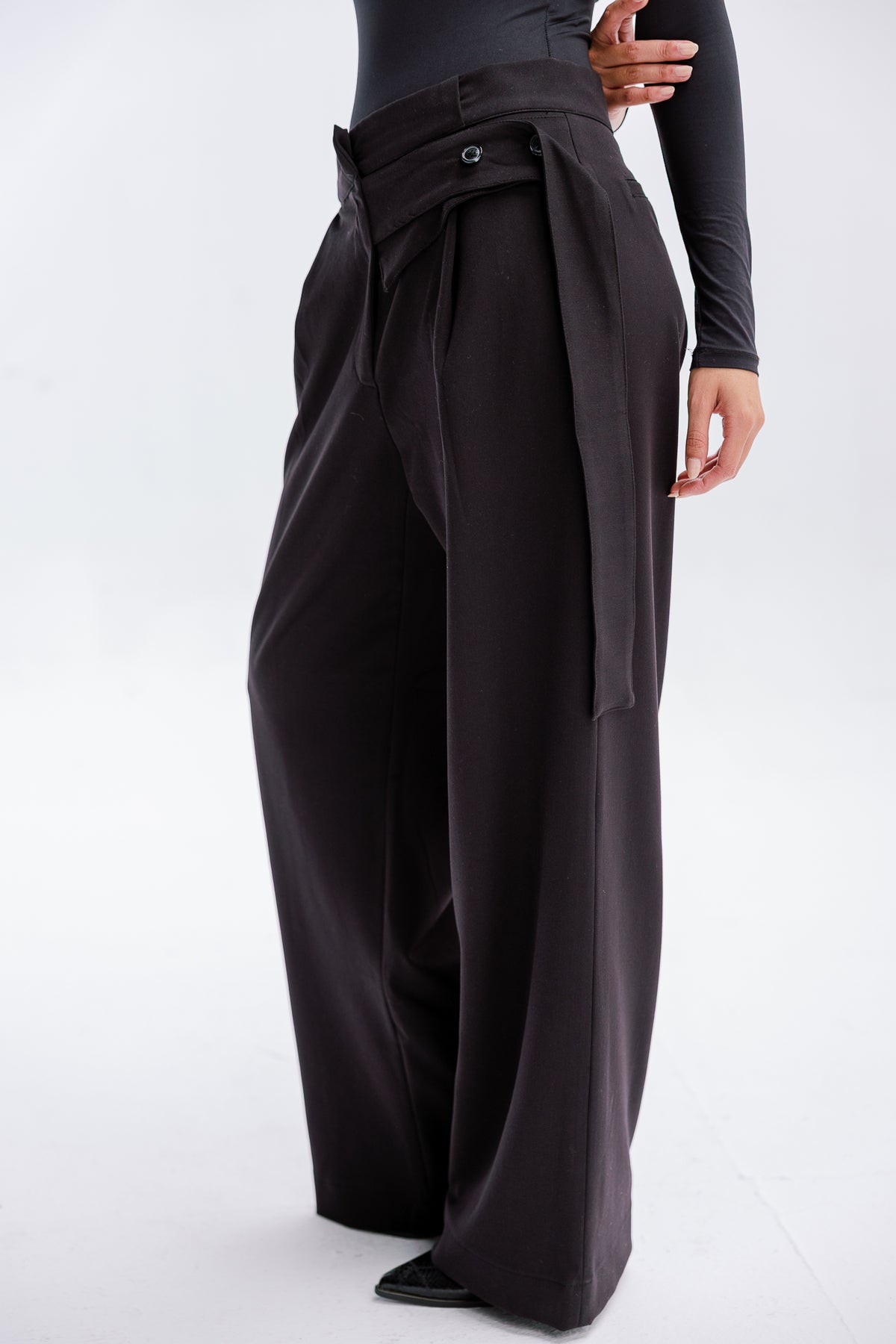 The Tailored Trousers in Black