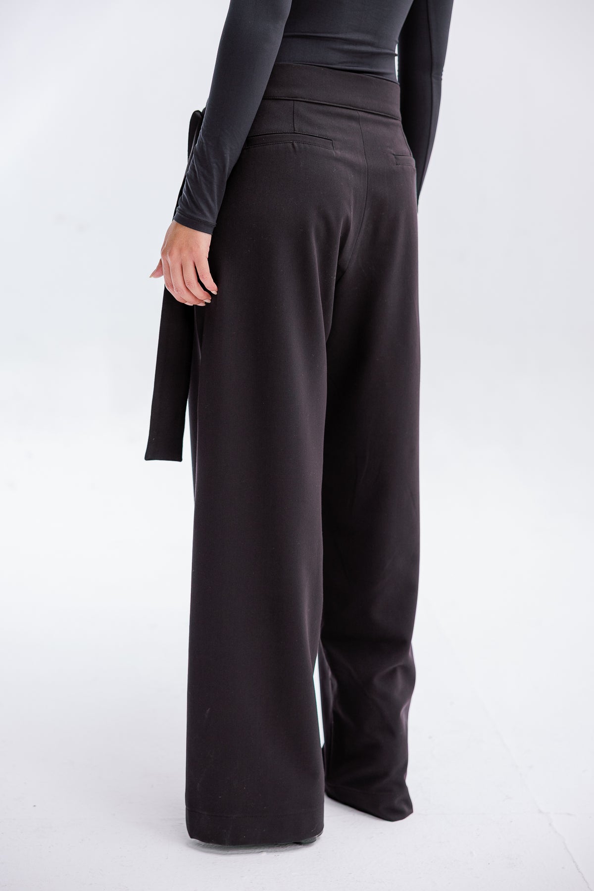The Tailored Trousers in Black