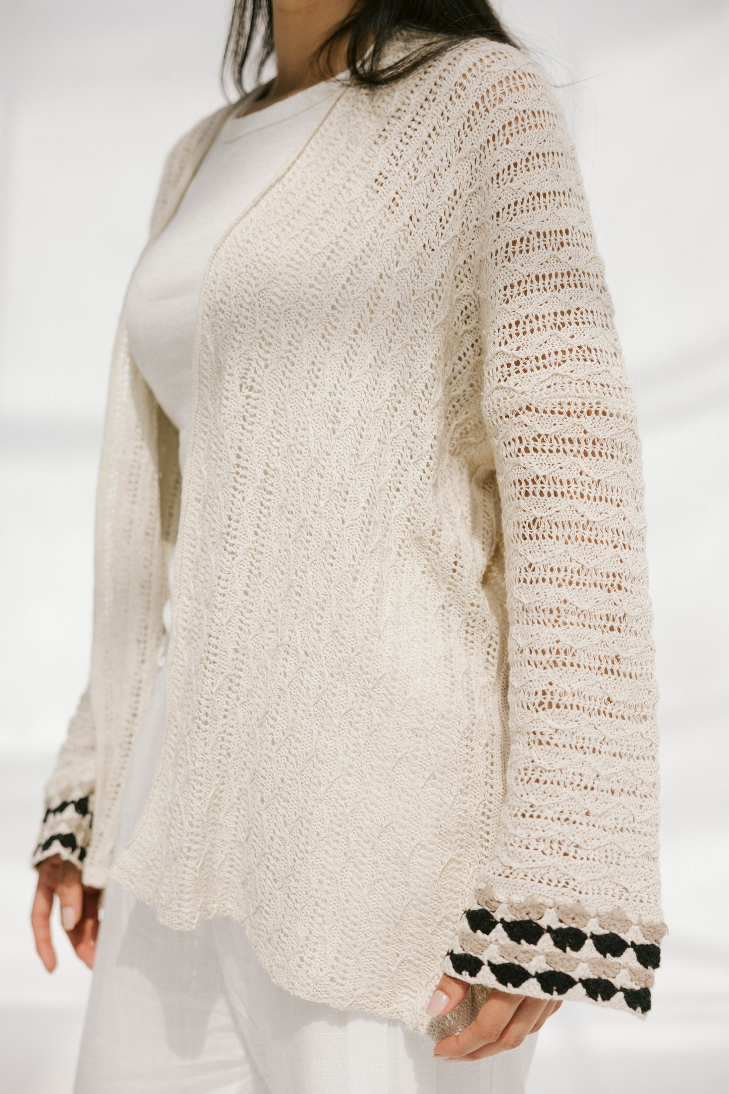 Shoreline knit Cardigan in Beige