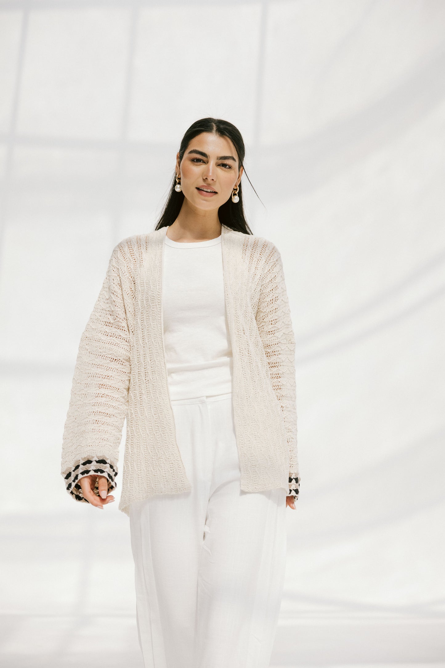 Shoreline knit Cardigan in Beige