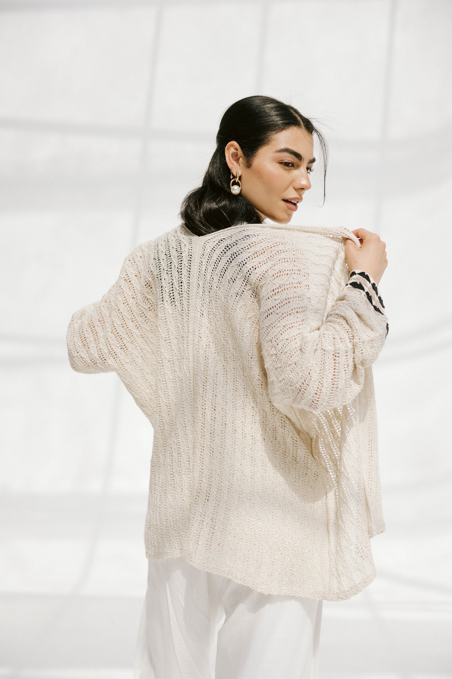 Shoreline knit Cardigan in Beige