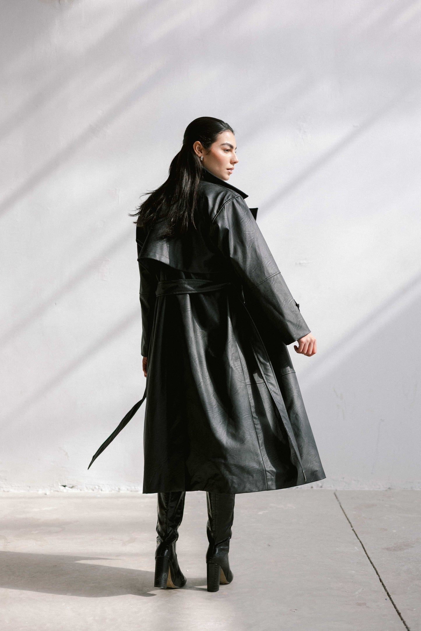 Eclipse Leather Trench in Black