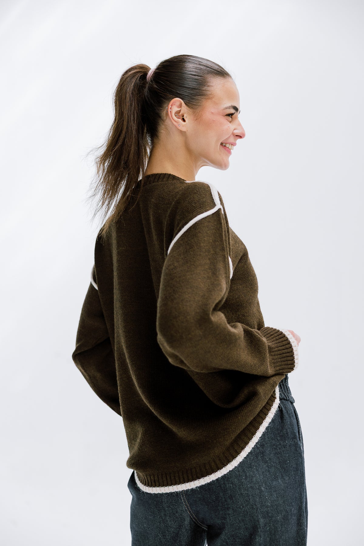 Cozy Contrast Knit in Olive brown