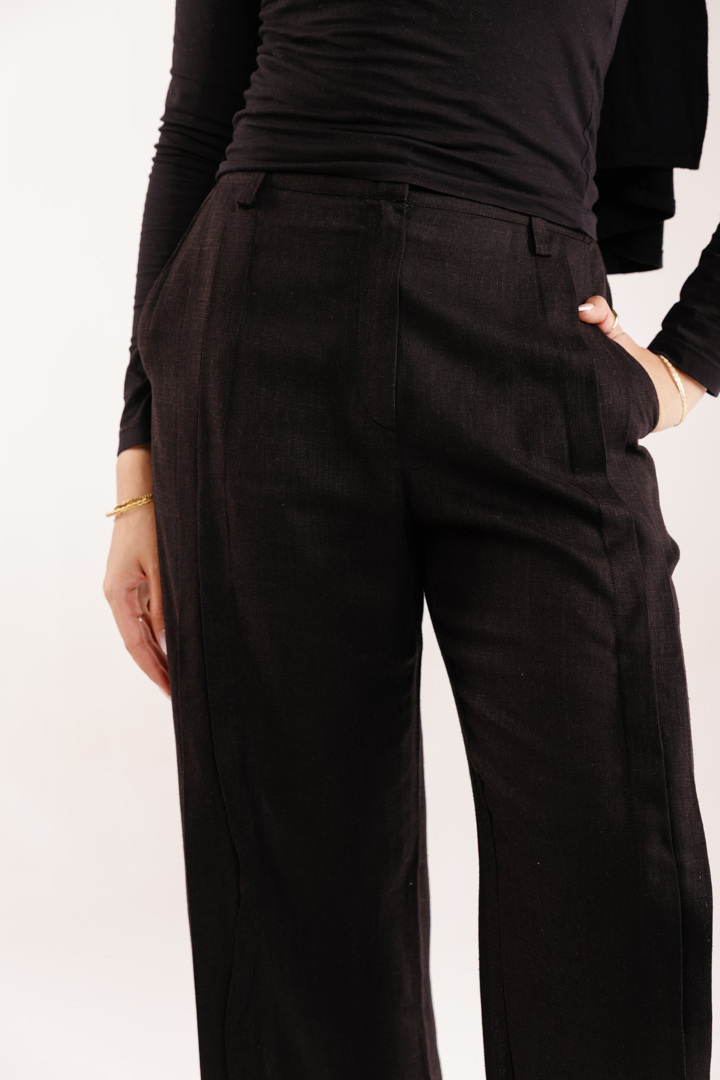 Drift Linen Pants in Black