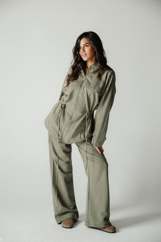The Weekend Set in Sage