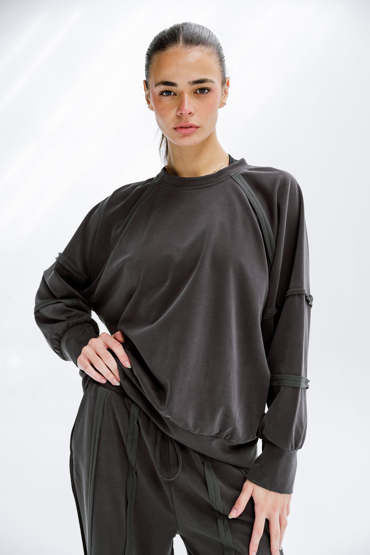 Side Line Set in Stone Gray