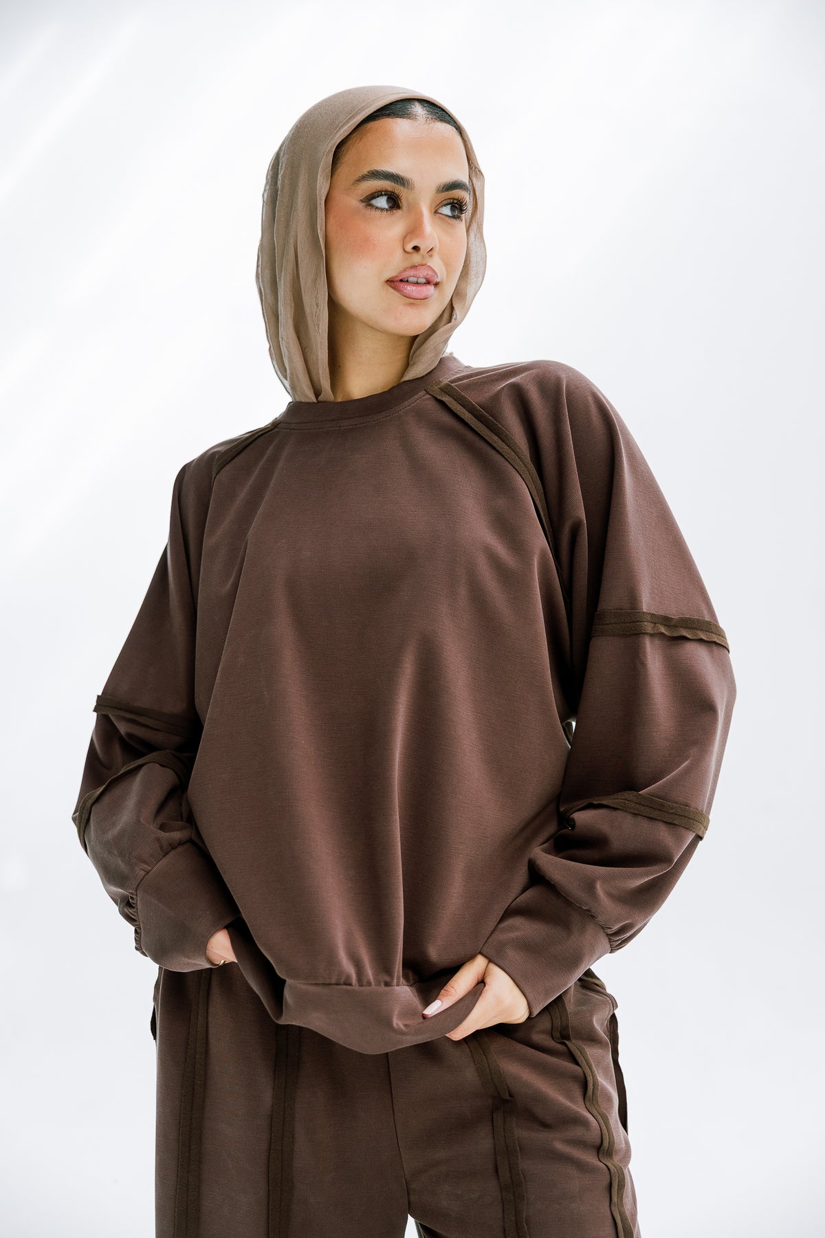 Side Line Set in Mocha